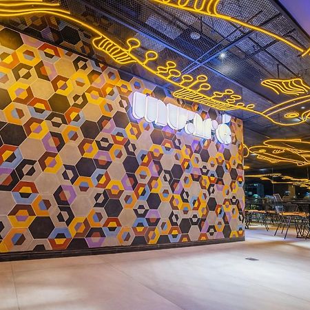 Hotel V1501 ปัสโต ภายนอก รูปภาพ The interior of the restaurant
