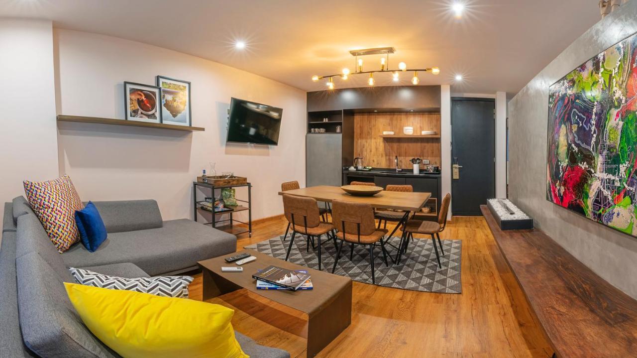 Hotel V1501 ปัสโต ภายนอก รูปภาพ A typical apartment at the complex