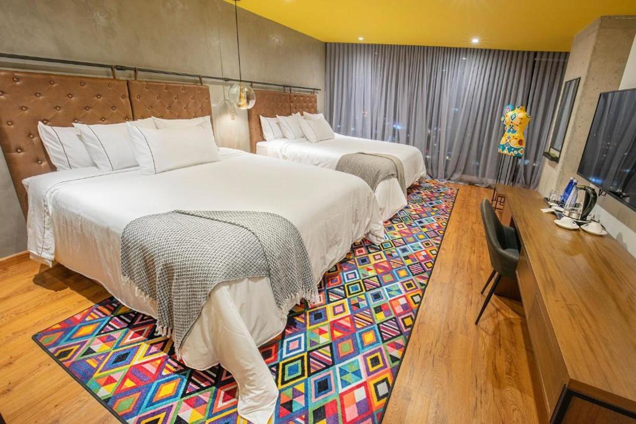 Hotel V1501 ปัสโต ภายนอก รูปภาพ